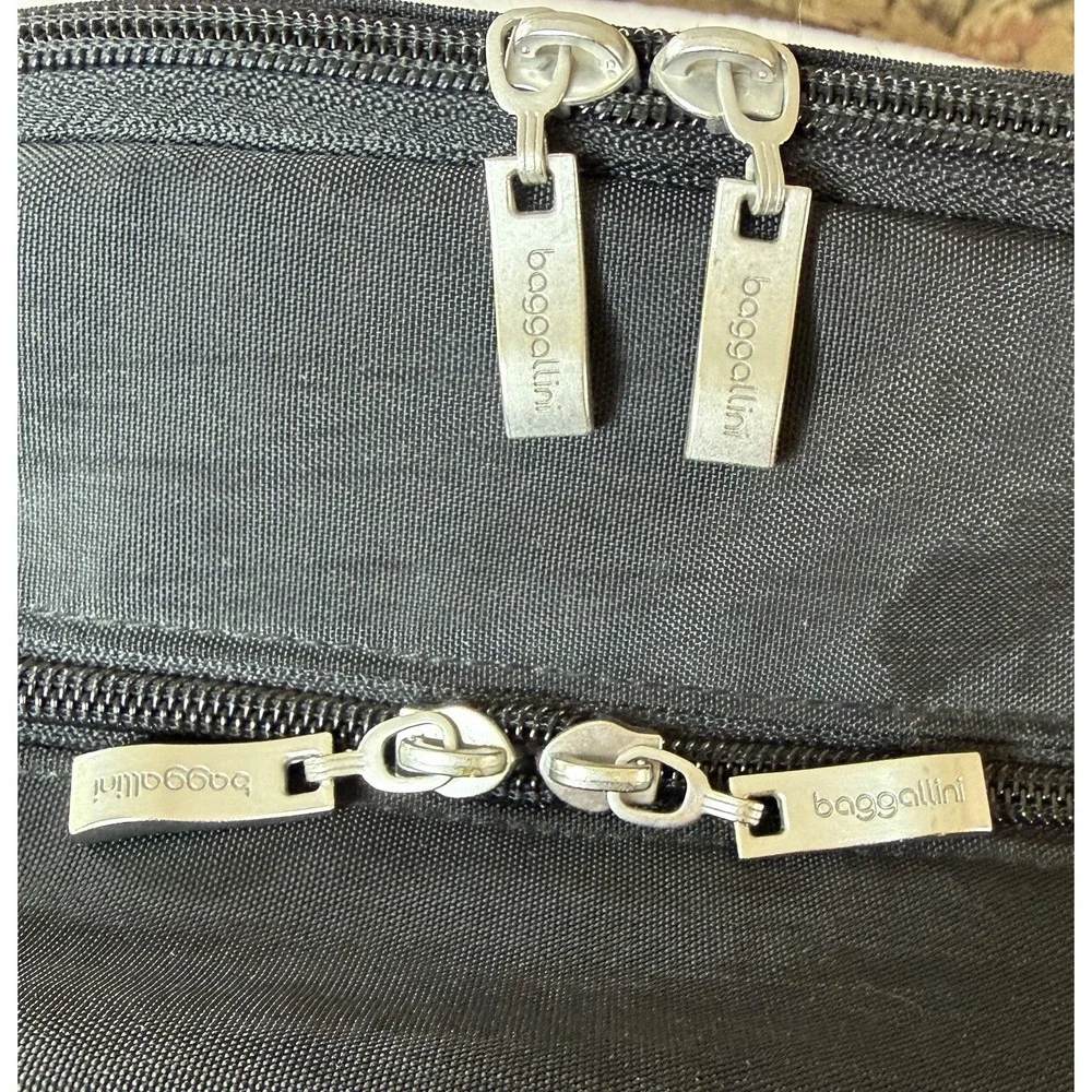 Baggallini‎ RFID Travel Backpack Black Nylon Laptop Carry On Organizer Bag
